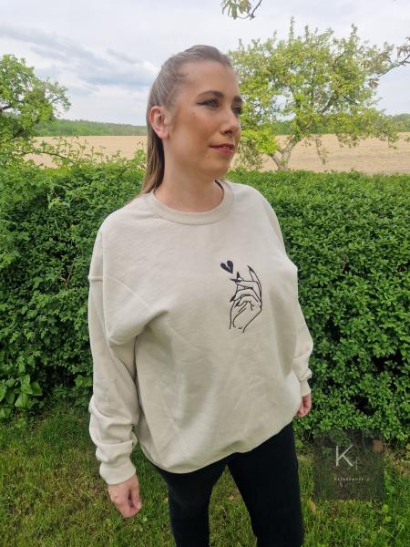 fingerheart sweater